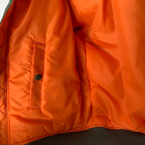 Alpha Industries MA-1 Bomber Jacket W in Sage Green - Picture 13 of 15